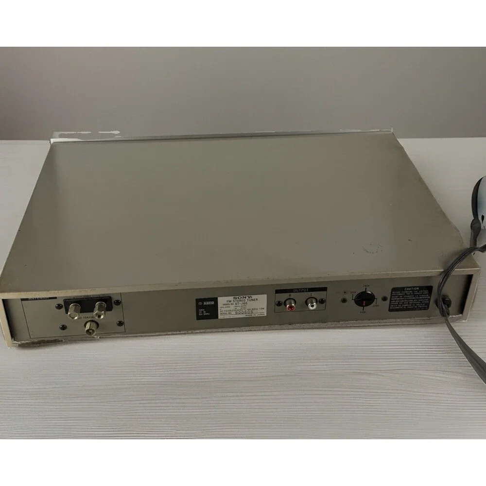 Sony ST-J60 Vintage Stereo FM Tuner Quartz Lock Digital Radio Component Tested